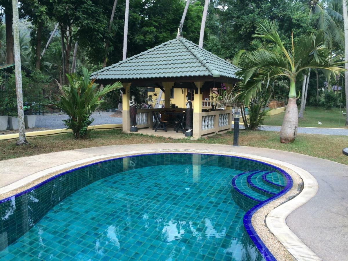 Marilyns Residential Resort Maret Exterior foto
